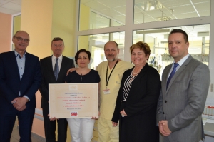 Nadácia Jednoty darovala skalickej nemocnici ultrazvuk za 4 188 eur