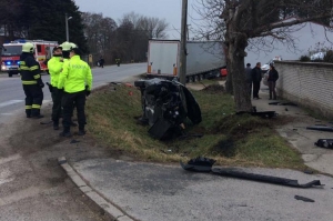 Foto po dopravnej nehode v Radošovciach      /         zdroj: Juraj Ferenčík FB dopravný servis SE a SI a okolie