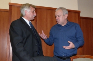 Súčasný predseda Miroslav Guček (vľavo) a jeho predchodca Jozef Rosa.