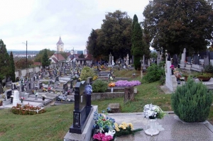 Holíč cintorín