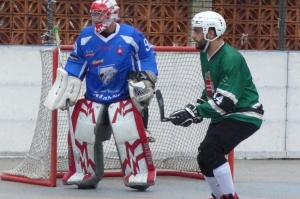 Divoký duel v Martine s víťazstvom pre hokejbalistov Skalice