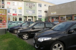Mesto Senica má výsledok štúdie parkovania Žilinskou univerzitou